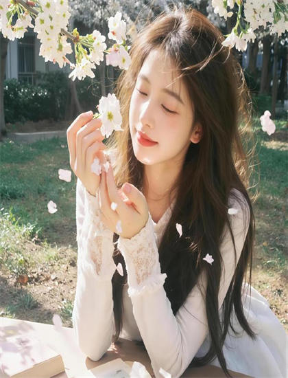 《花花公子引人入胜的：性感泼妇》转折点分析：剧情发展与角色转变